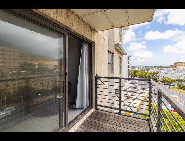 3 BEDROOM APARTMENT FOR SALE IN OBSERVATORY